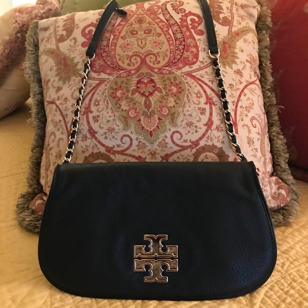 EUC Tory Burch Britton Black Clutch